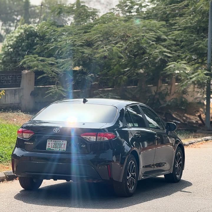 Auto Window Tint