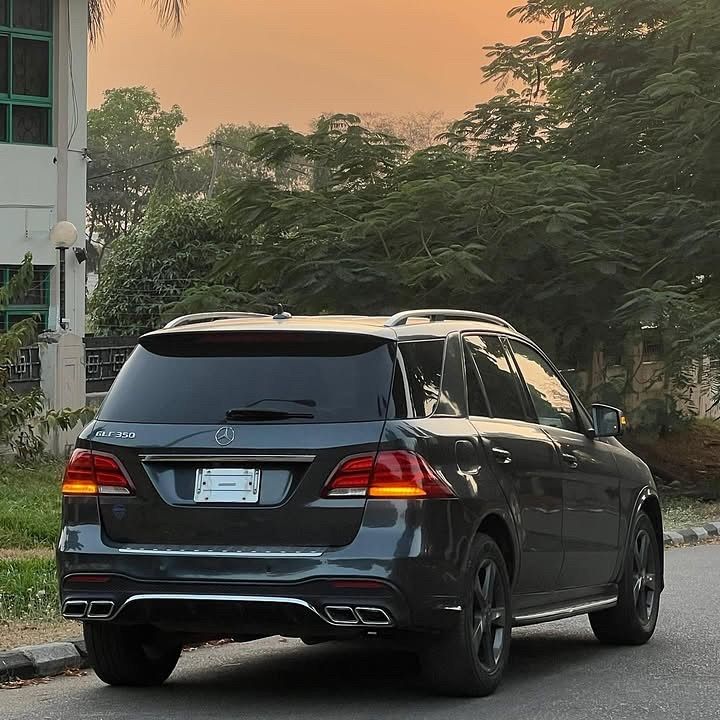 Auto Window Tint